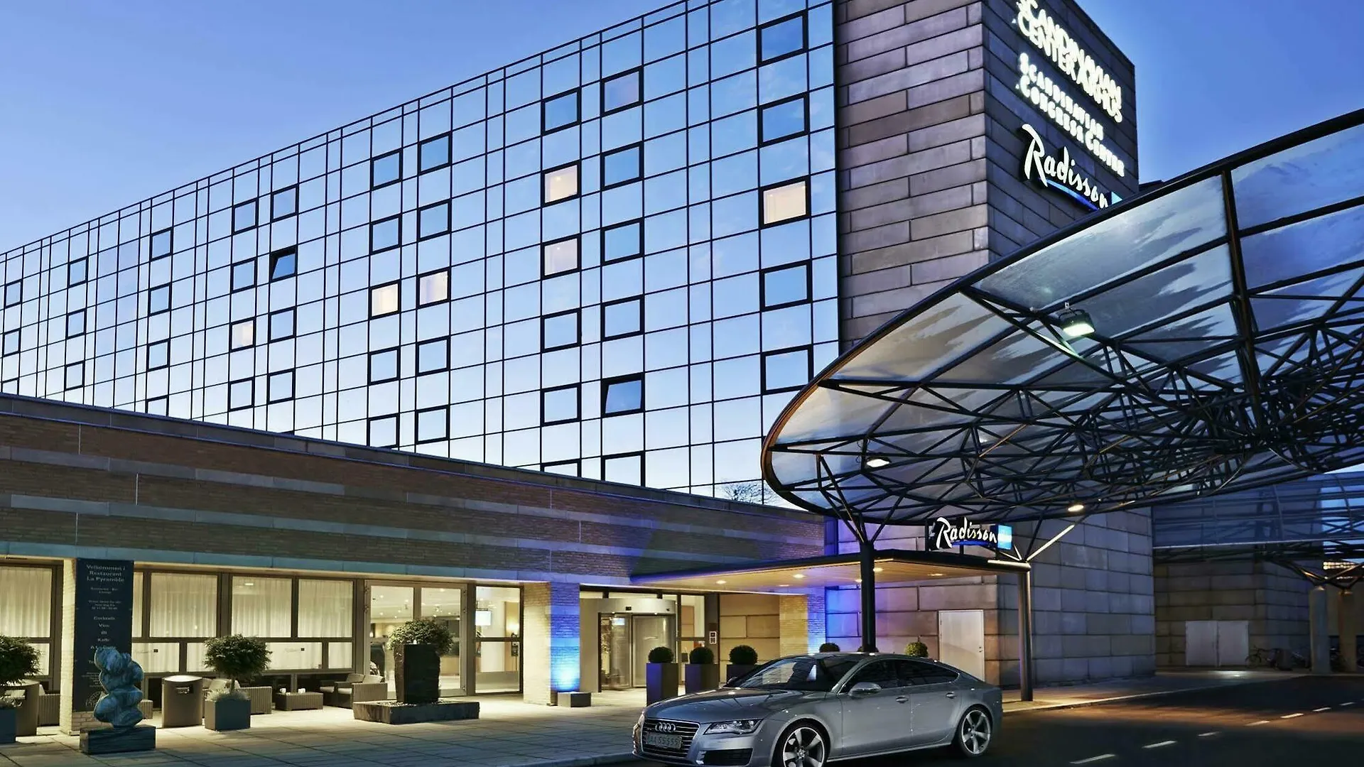 Radisson Blu Scandinavia Hotel Aarhus 4*,